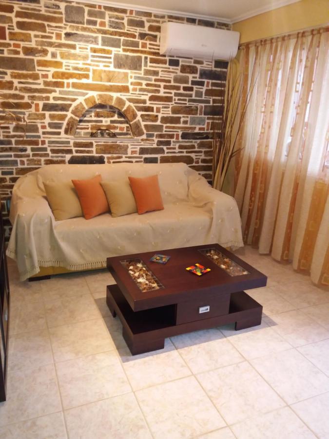 Вілла Marmari Vacation Flat Екстер'єр фото